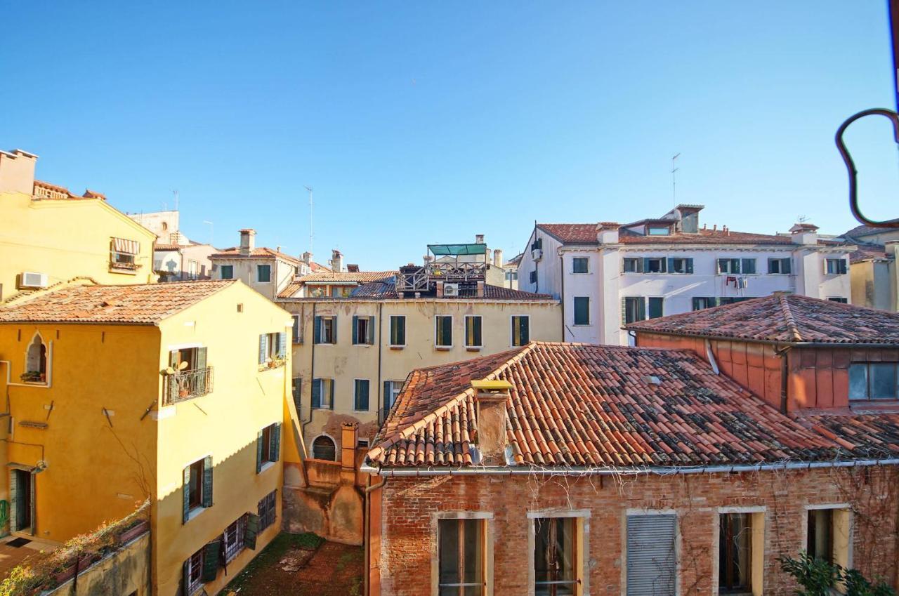 Ca' Circus 4 Rooms Wi-Fi Fibre Veneza Exterior foto