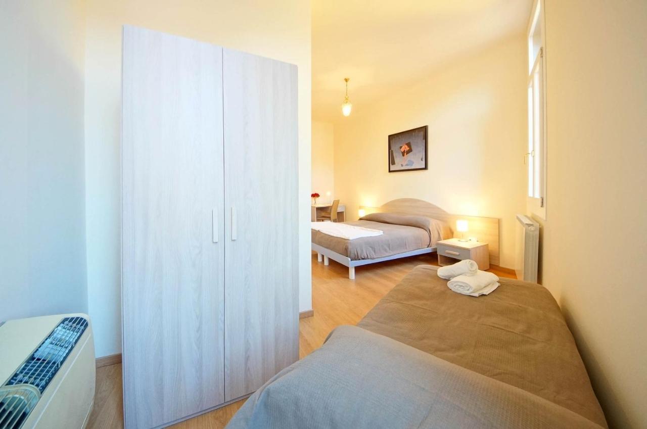 Ca' Circus 4 Rooms Wi-Fi Fibre Veneza Exterior foto